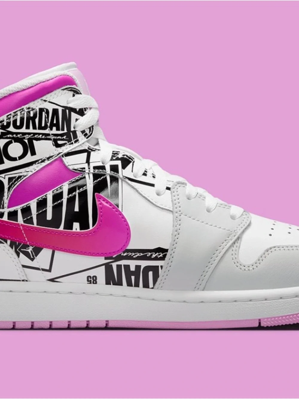 Air Jordan 1 Mid SE - Off White/Fire Pink